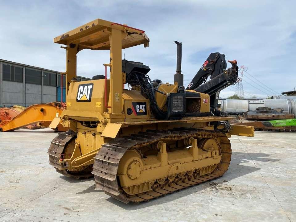 Caterpillar D6D Photo 13