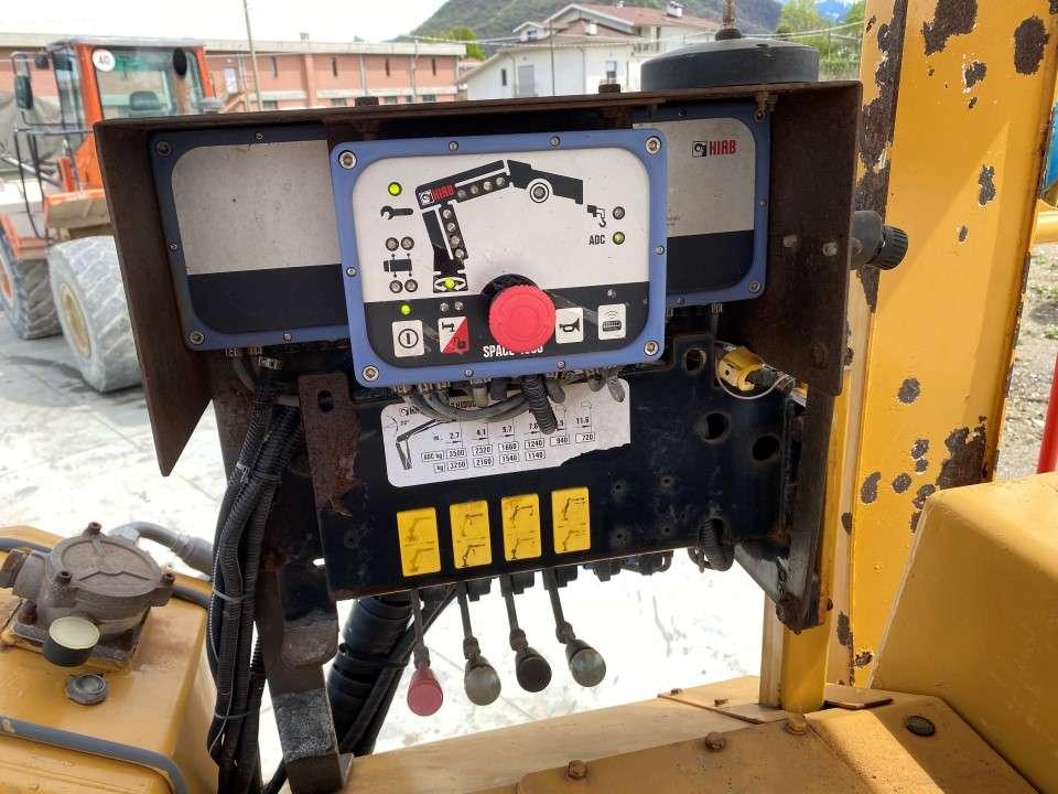 Caterpillar D6D Photo 9