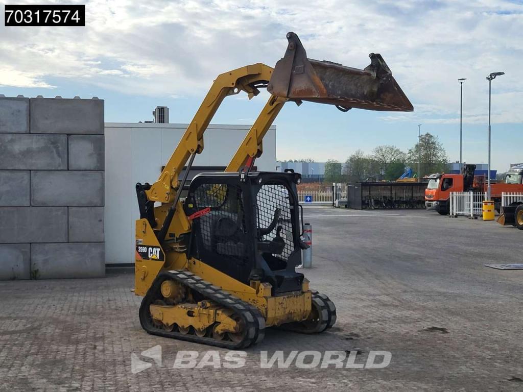 Caterpillar 259 D Photo 12