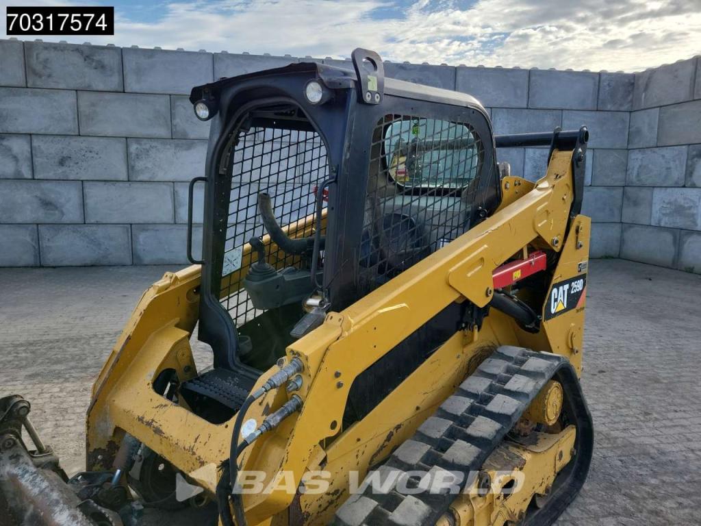 Caterpillar 259 D Photo 27