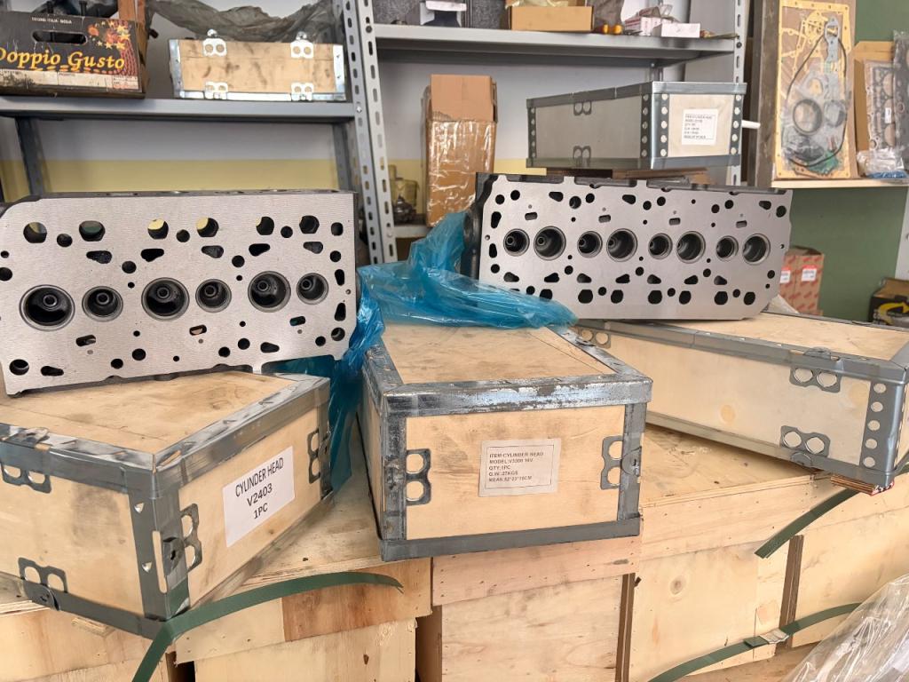Mitsubishi S4l S3L2 Photo 1