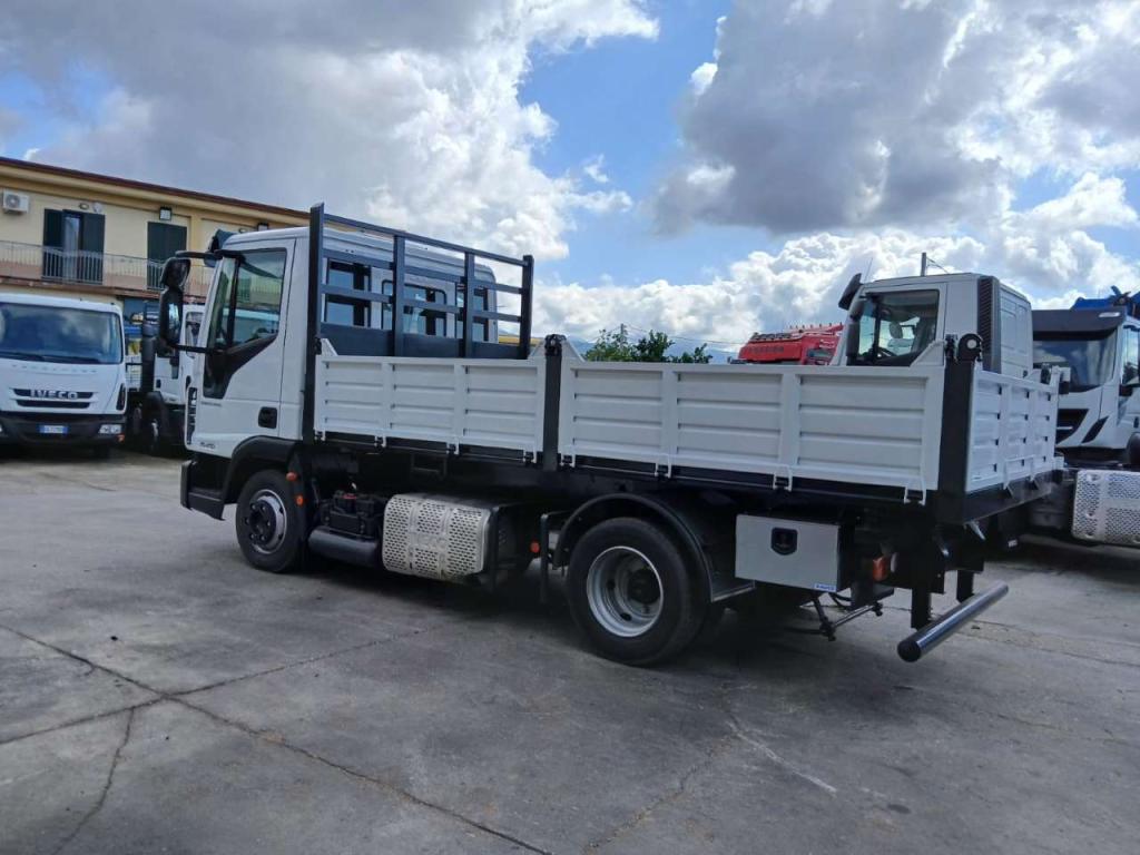 Iveco EUROCARGO 75-210 Photo 11