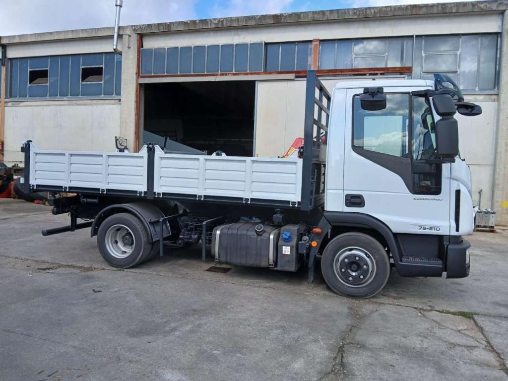 Iveco EUROCARGO 75-210 Photo 20