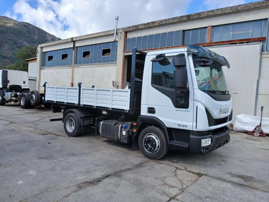 Iveco EUROCARGO 75-210 Photo 22