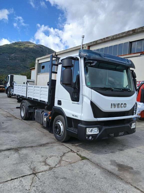 Iveco EUROCARGO 75-210 Photo 23
