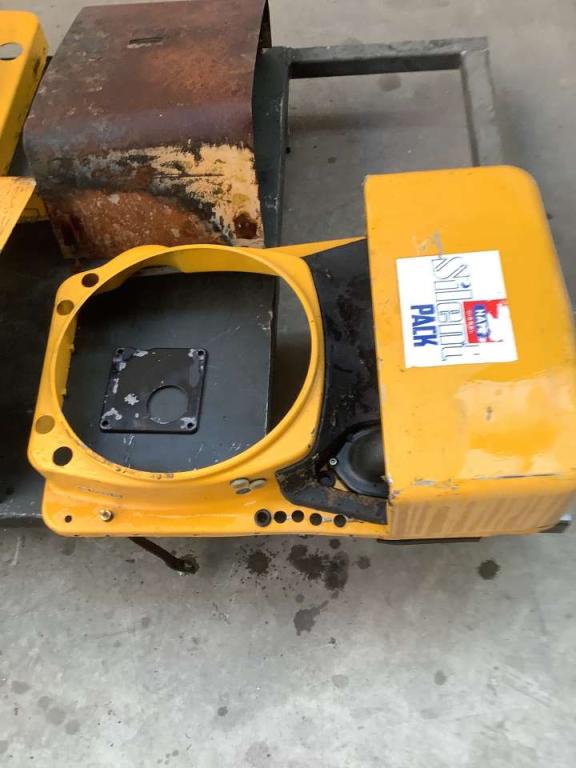 Hood and body panel for Haulotte H15 SDX Photo 2