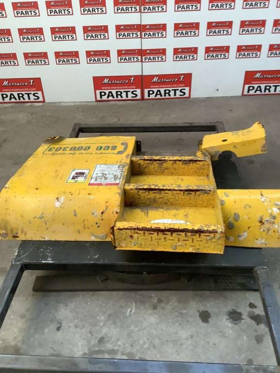 Hood and body panel for Haulotte H15 SDX Photo 8