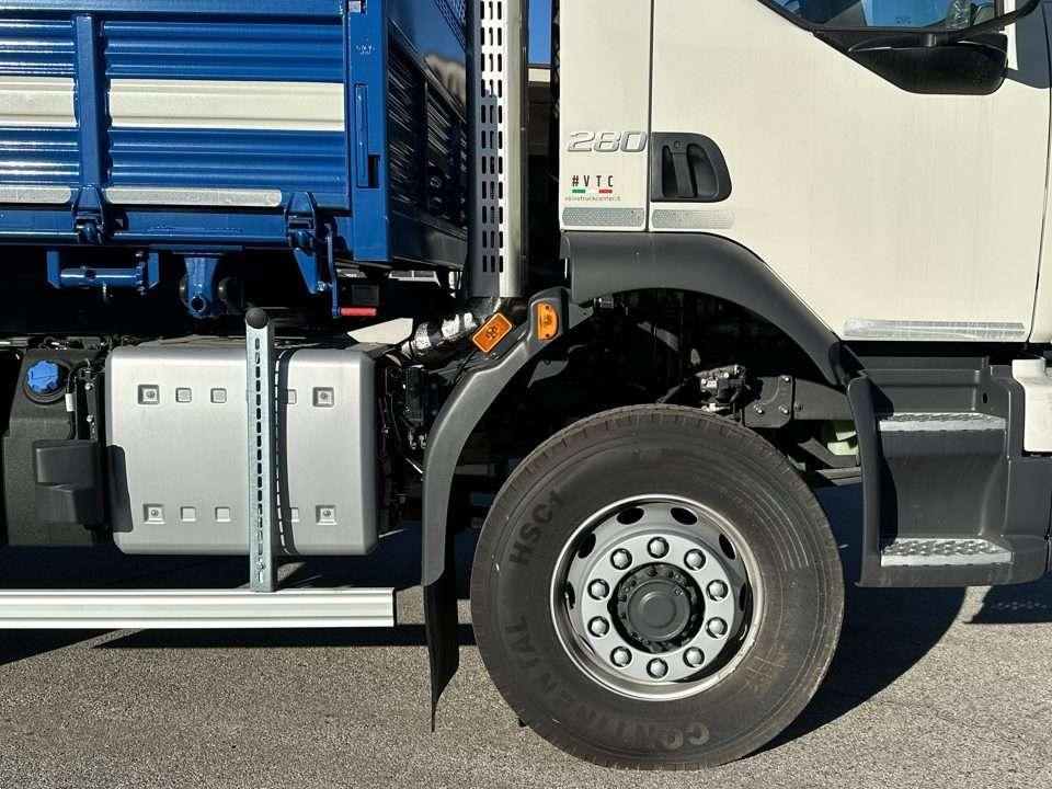 Volvo FL280 4x4 Photo 6