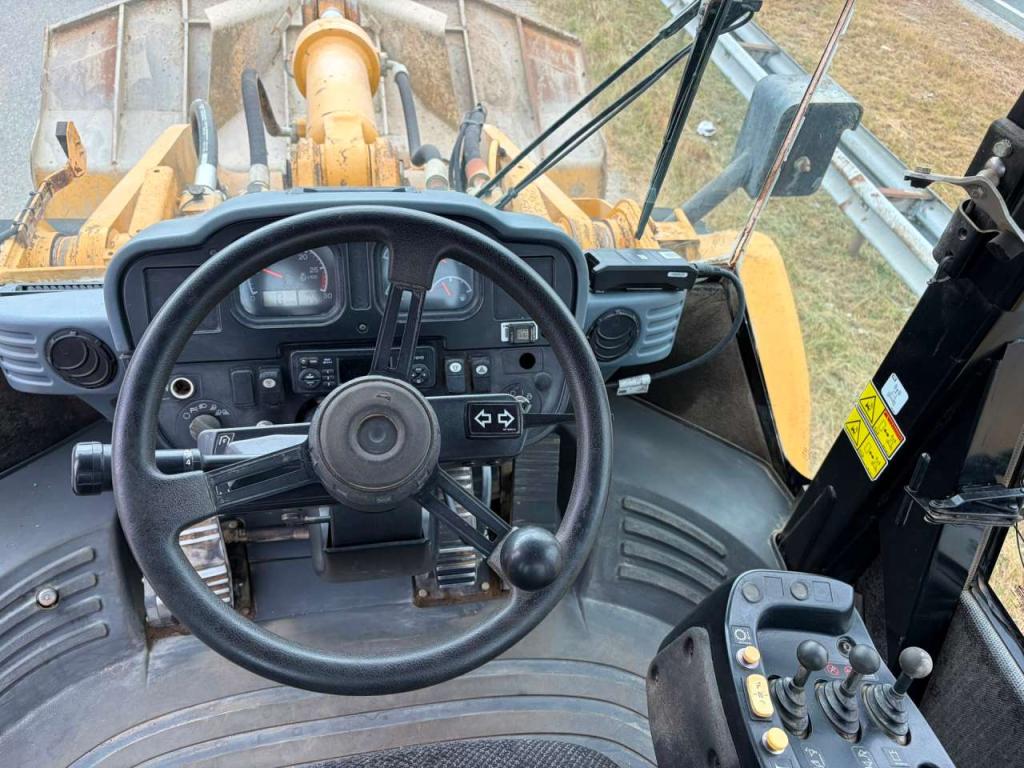 Caterpillar 950H Photo 16