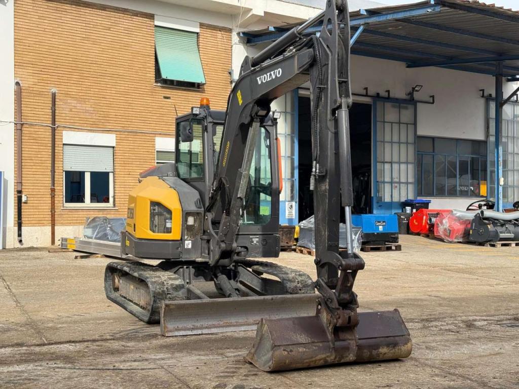 Volvo ECR58F Photo 4