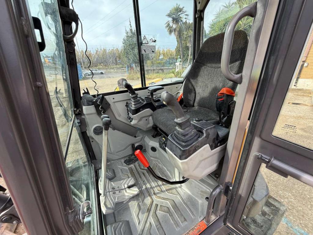 Volvo ECR58F Photo 6