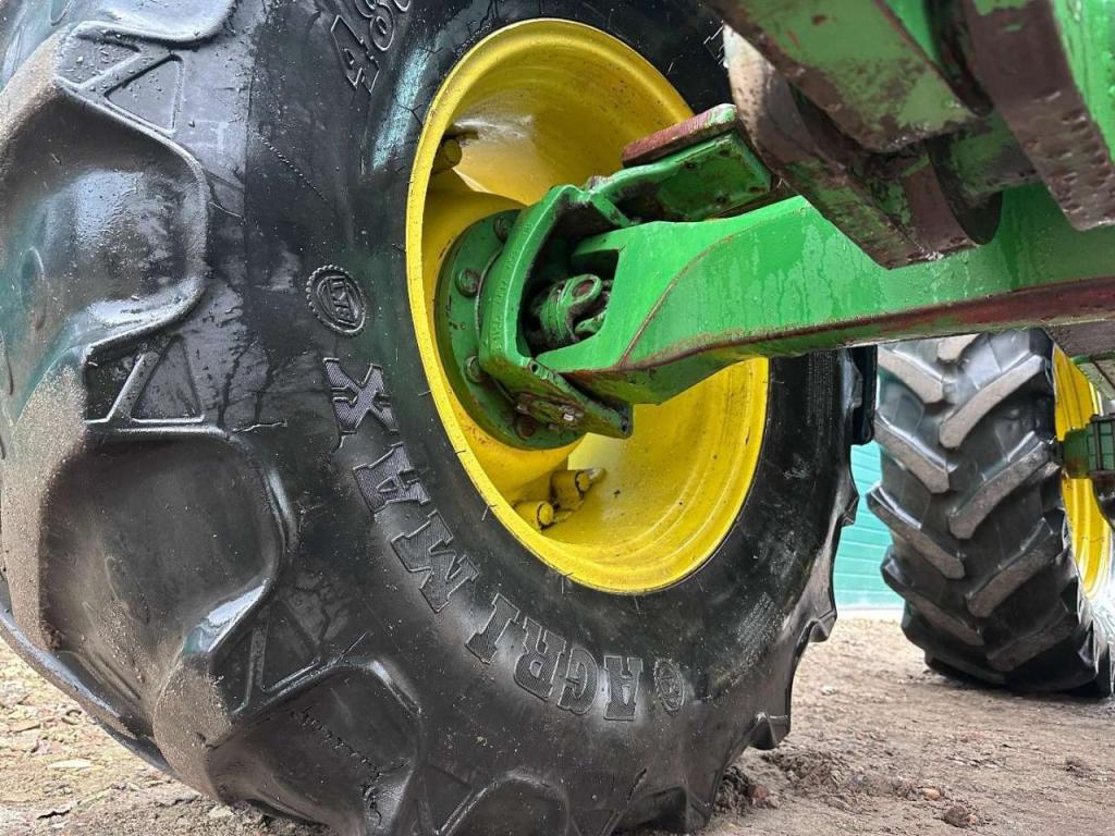 John Deere 3650 AIRCON // Front linkage Photo 15