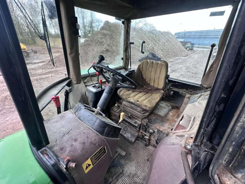 John Deere 3650 AIRCON // Front linkage Photo 29