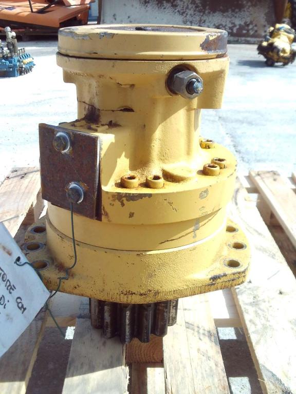 Swing drive for Mecalac 12MXT Photo 1