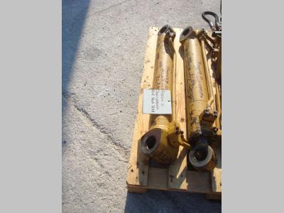 Lifting piston for Fiat Allis FL5B sold by OLM 90 Srl