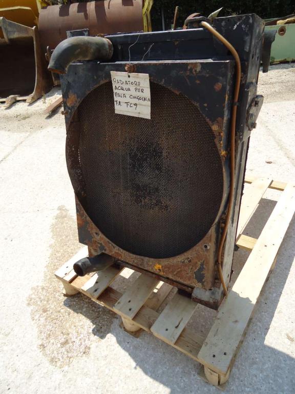 Water radiator for Fiat Allis FL9 Photo 1