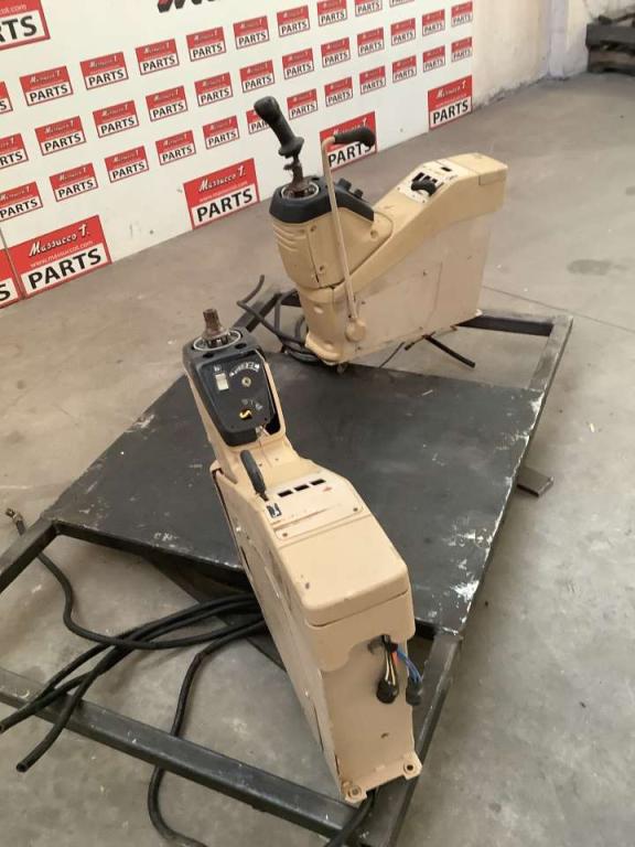 Servo for Caterpillar 317 N Photo 4