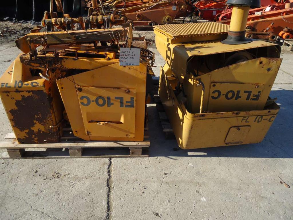 Hood and body panel for Fiat Allis FL10C Photo 5