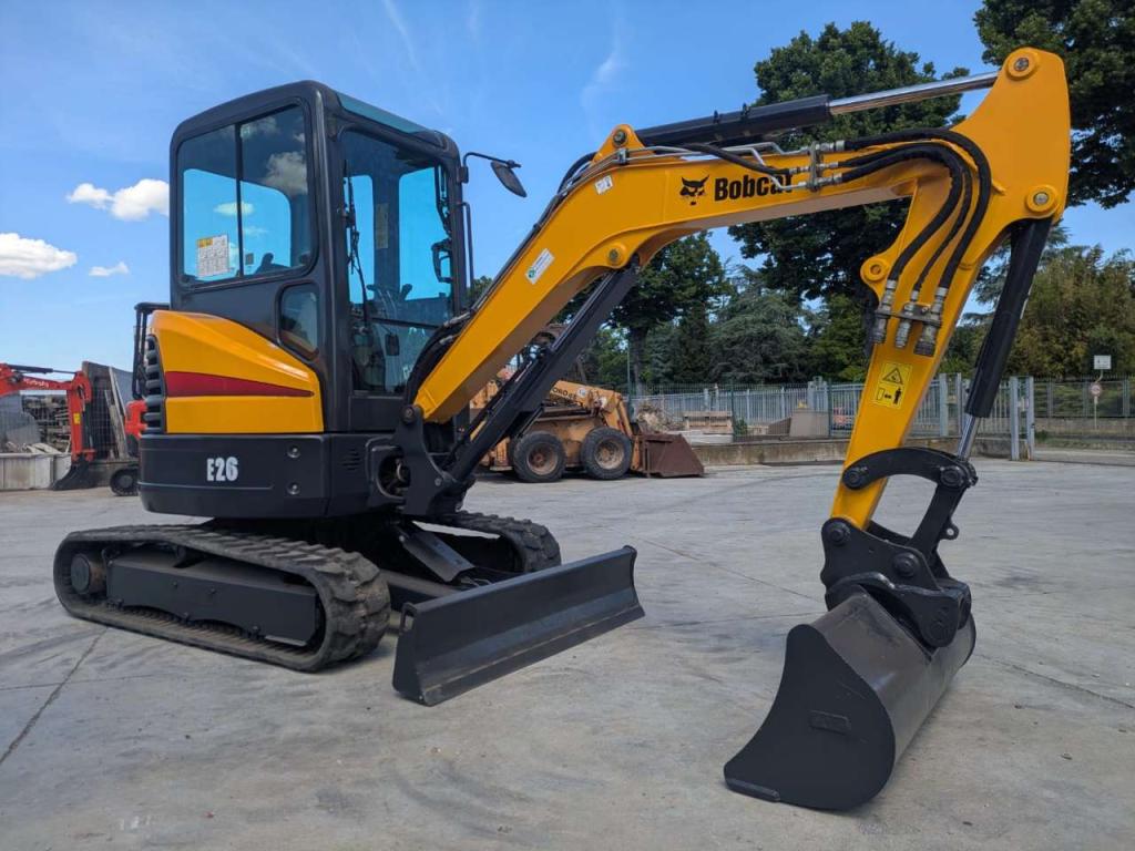 Bobcat E26 Photo 4