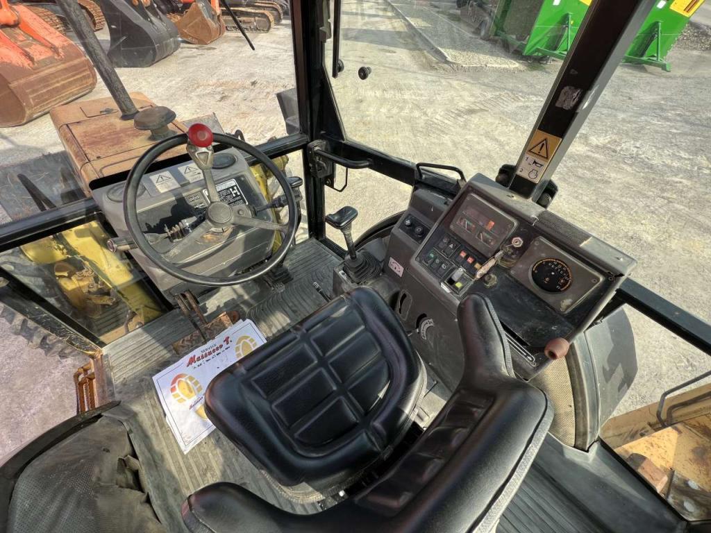 Ford 675D 4x4 Photo 7
