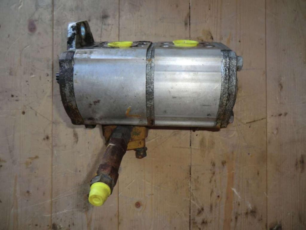 Hydraulic pump for Caterpillar 988H Photo 2