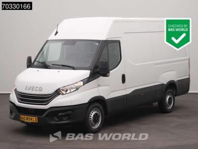 Iveco Daily 35S14 L2H2 Airco Cruise Camera 3,5t Trekgewicht Euro6 L2 A/C Cruise control sold by BAS World B.V.