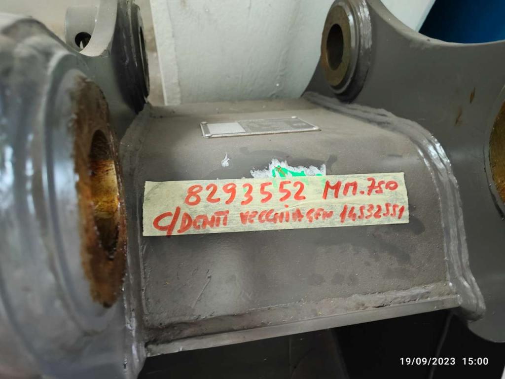Volvo 750 Photo 4