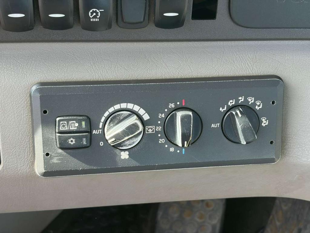 Volvo A25G Photo 25