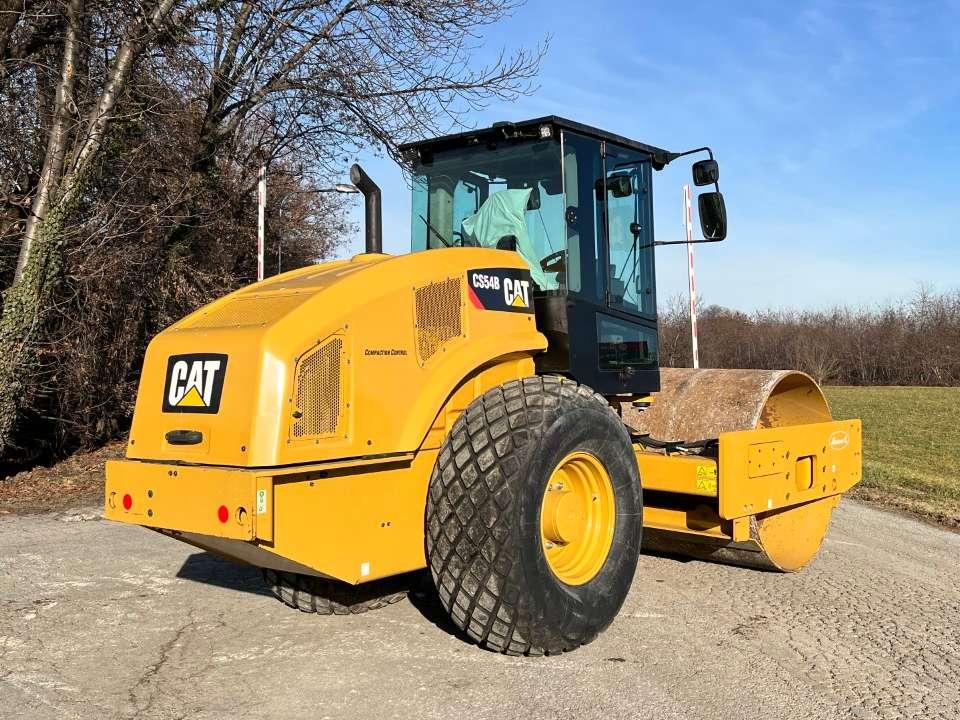 Caterpillar CS54B Photo 13