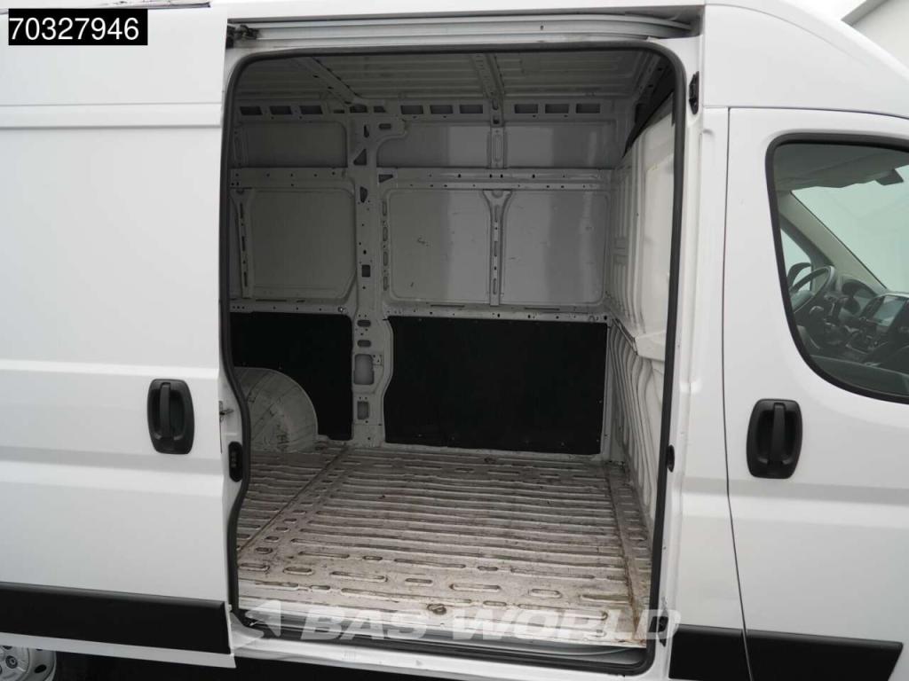 Peugeot Boxer 140PK L2H2 Airco Parkeersensoren Euro6 L2 Airco Photo 11