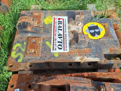 S2 for 25-32 ton excavators Attachment plate sold by Balavto