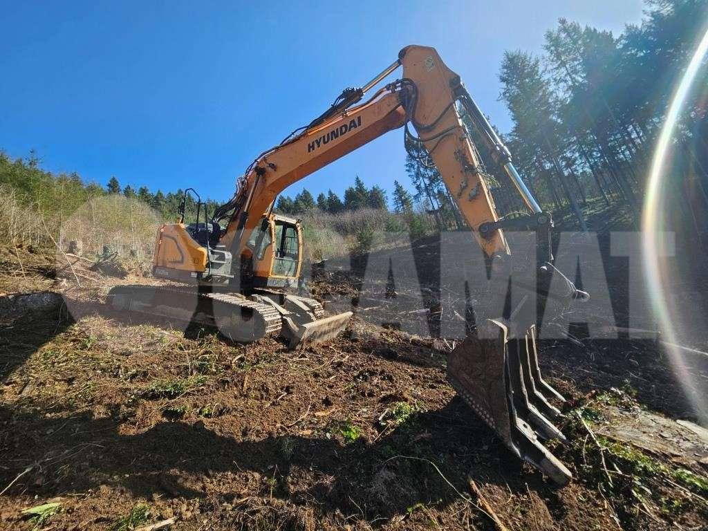Hyundai HX 235 Photo 5