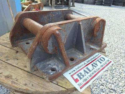 UNI80 for 20-25 ton excavators Attachment plate sold by Balavto