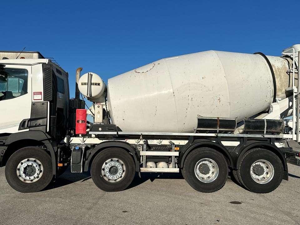 Renault C430 8x4 Photo 2