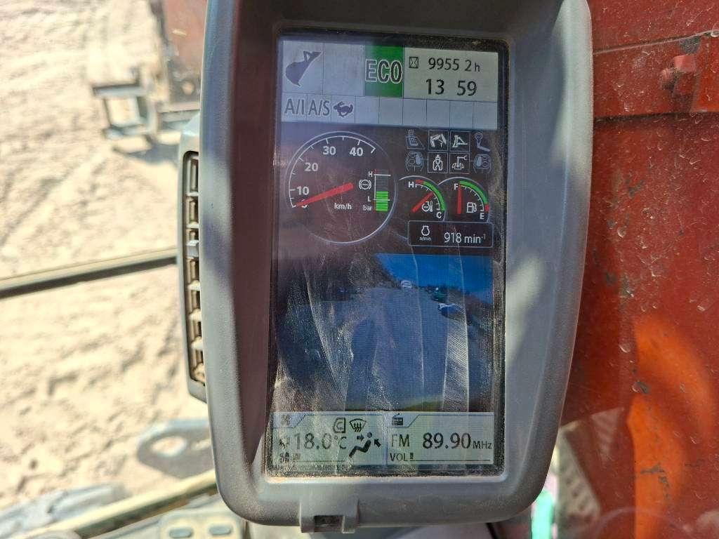 Hitachi ZX 170 W-5 B Photo 10