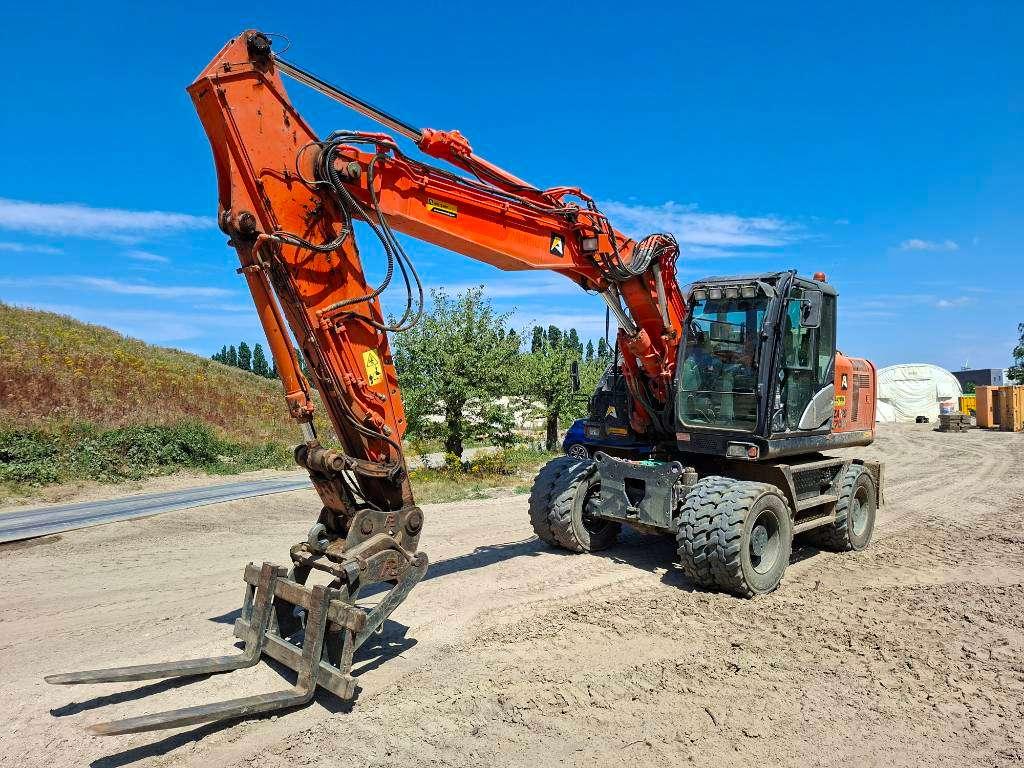 Hitachi ZX 170 W-5 B Photo 2