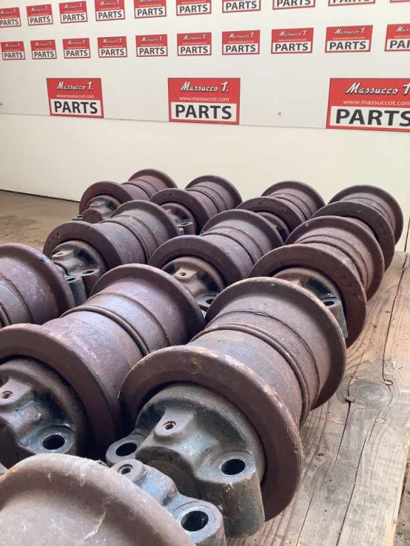 Track rollers for Hitachi ZX130 Photo 2