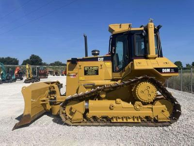 Caterpillar D6M XL sold by Zeta Macchine Srl