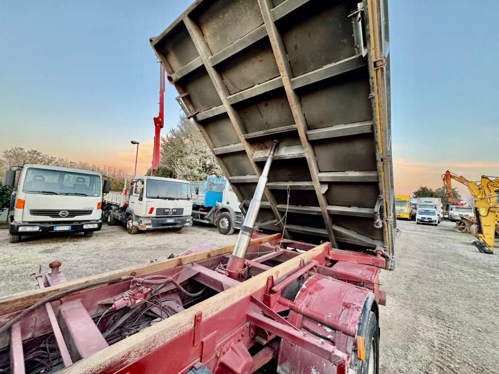 Iveco Eurocargo 100E18K Photo 14