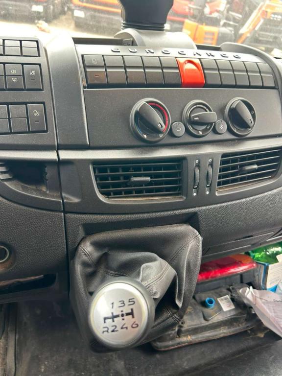 Iveco EUROCARGO 80-190 Photo 27