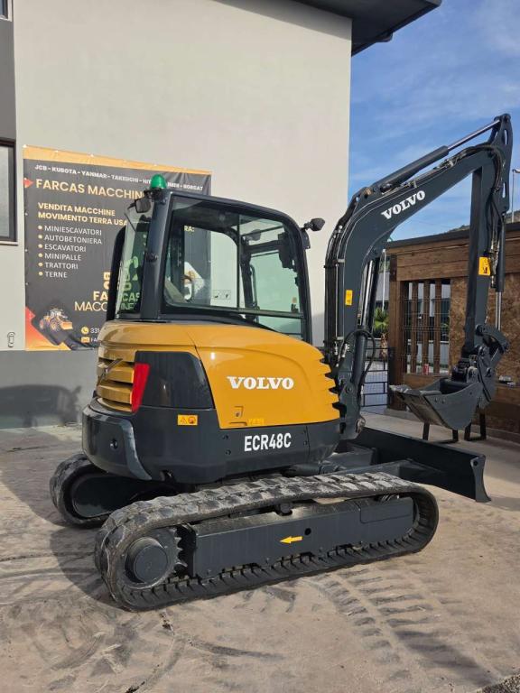 Volvo ECR48 Photo 1