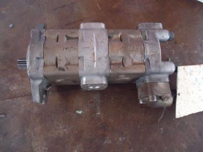 Transmission hydraulic pump for Fiat Kobelco W270 - CODICE 76049140 sold by OLM 90 Srl