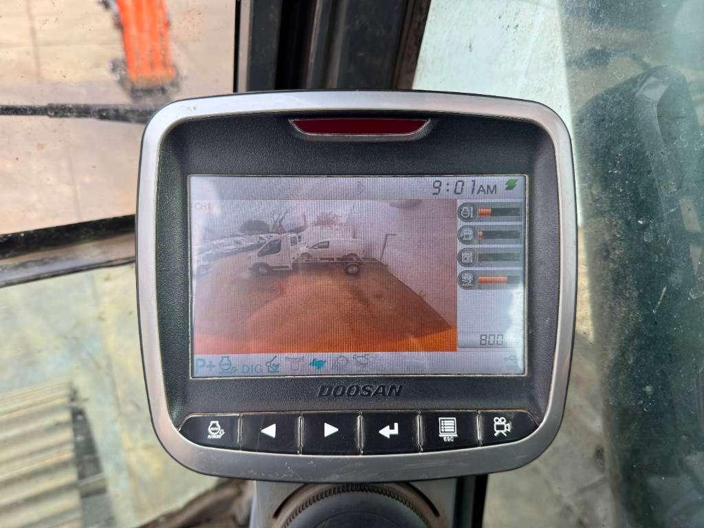 Doosan DX300LC-5 - Hammer Lines / Rear + Side Camera Photo 10