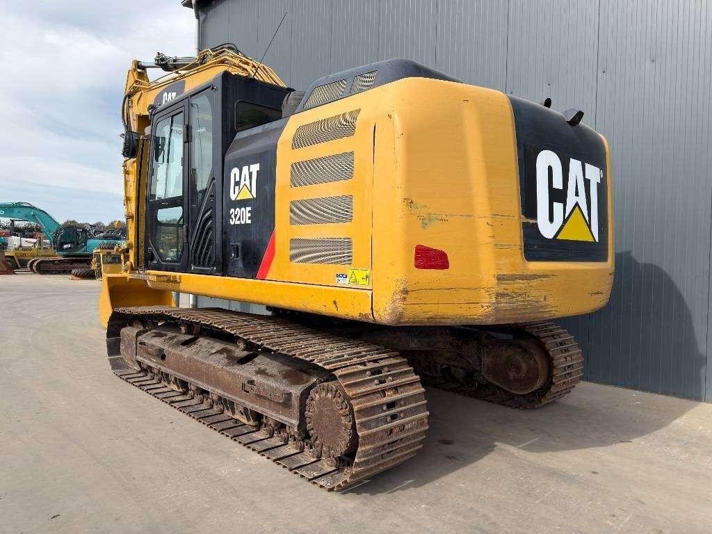 Caterpillar 320E L Photo 3