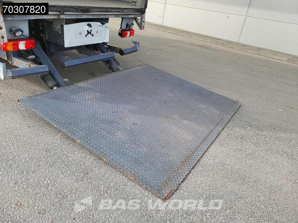 Mercedes-Benz Actros 1824 Actros 4X2 18tonner Air suspension 2000kg Ladebordwand Automatic Euro 6 Photo 16