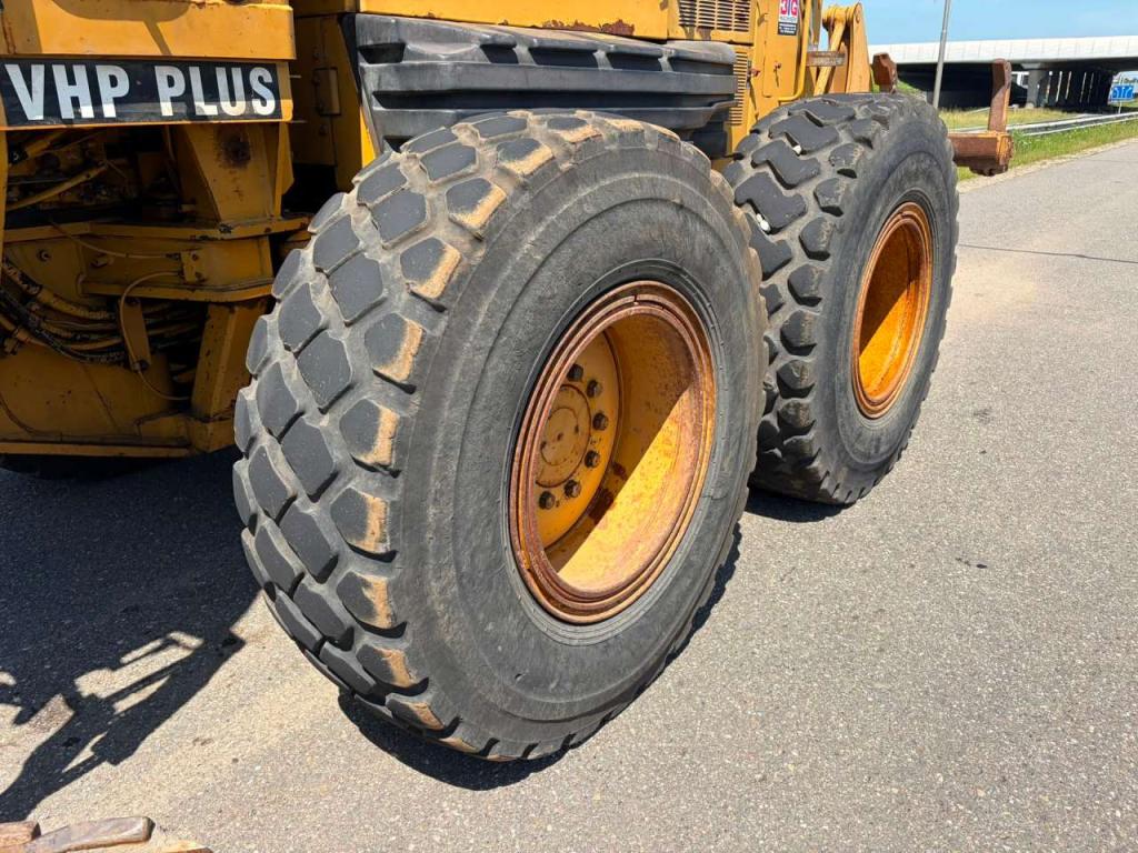 Caterpillar 140H Photo 11