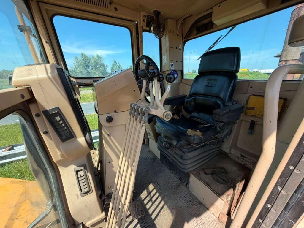 Caterpillar 140H Photo 18