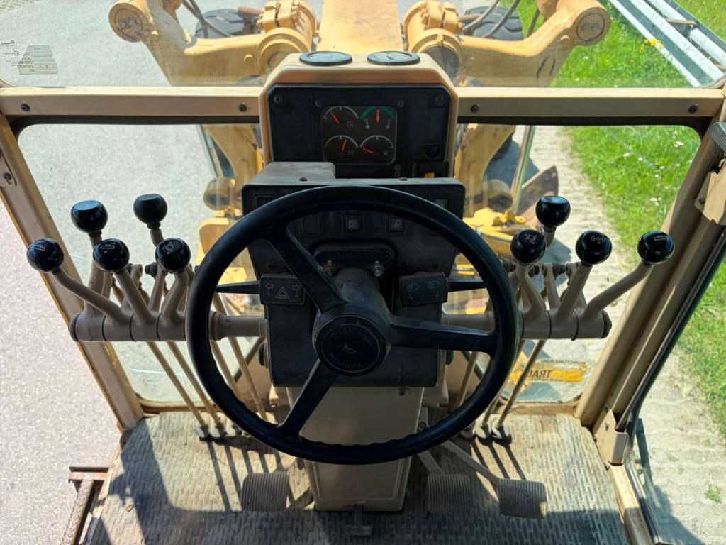 Caterpillar 140H Photo 19