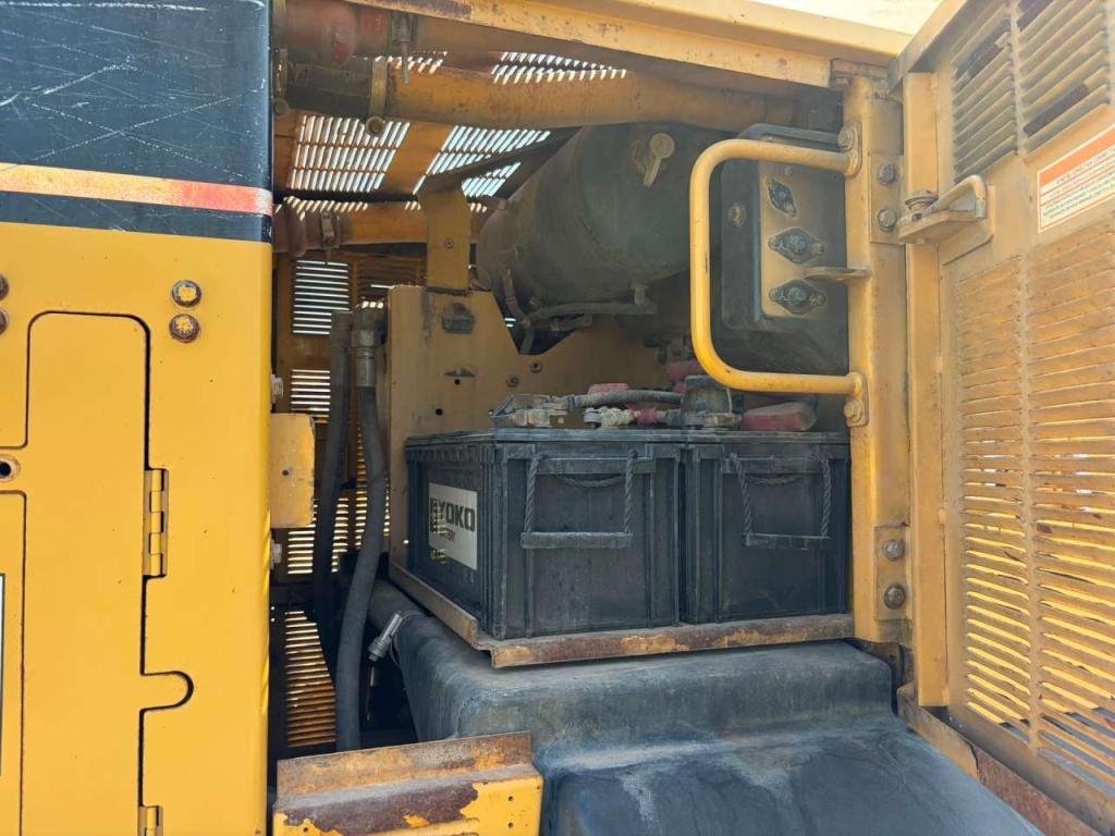 Caterpillar 140H Photo 28