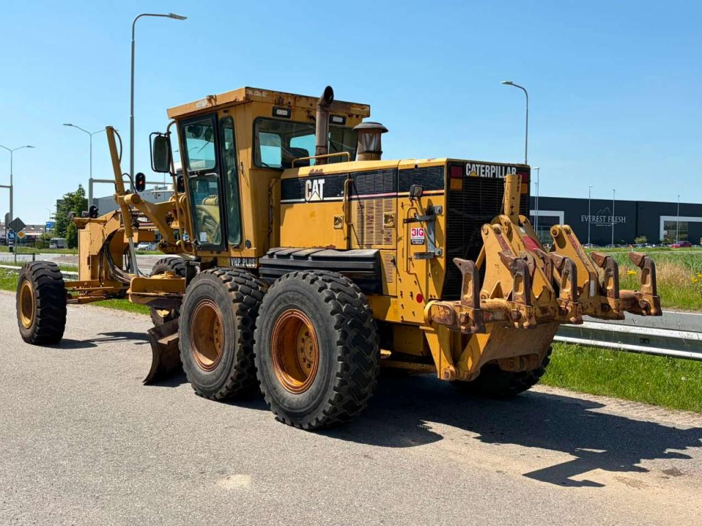 Caterpillar 140H Photo 3